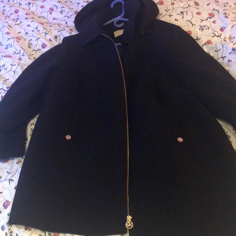 Michael Kors coat 3x.